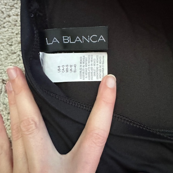 La Blanca Island Goddess Twist Bandeau one piece - Picture 4 of 6